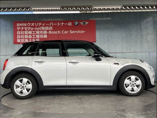 dfc5b27e3073cfea89bac9e73ee86cd9.jpg