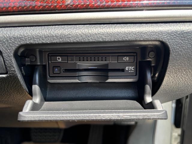 0805200A30260822W00111.jpg