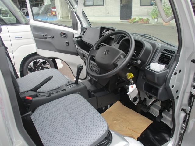 0840043A30260810W00104.jpg