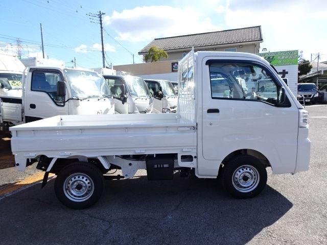 85909528055ace8b81ce0cda0b9b6d37.jpg