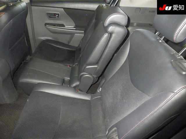 b4db71775501e2775639f0eeb6cf4517.jpg