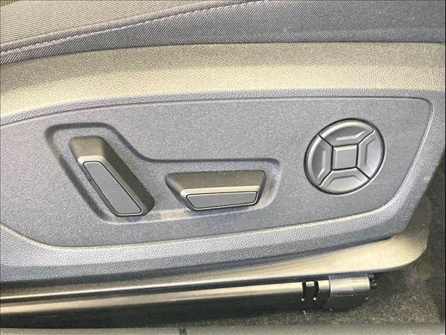 f6e6fca7dddd2e17e515e3d53f48634e.jpg