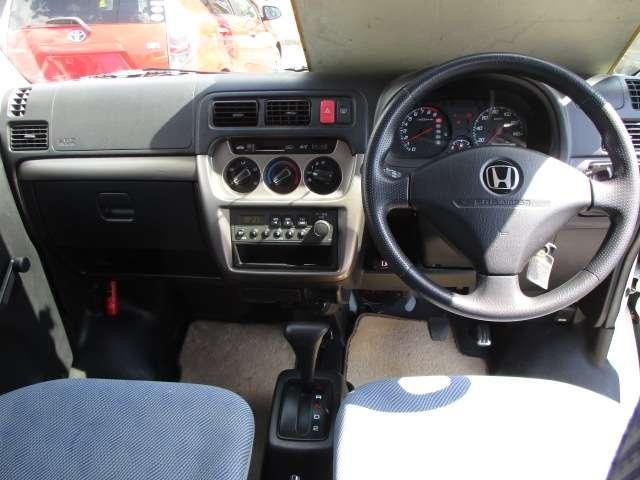0840207A30260824W00115.jpg