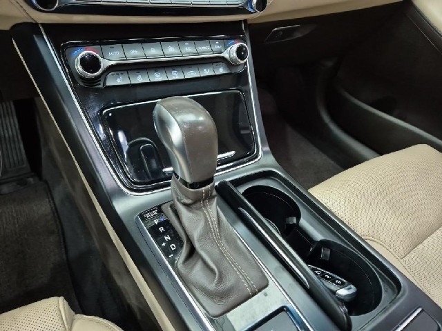 6081001915R8.jpg