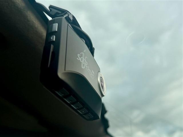 05f60c349550d3043e165a184110539f.jpg