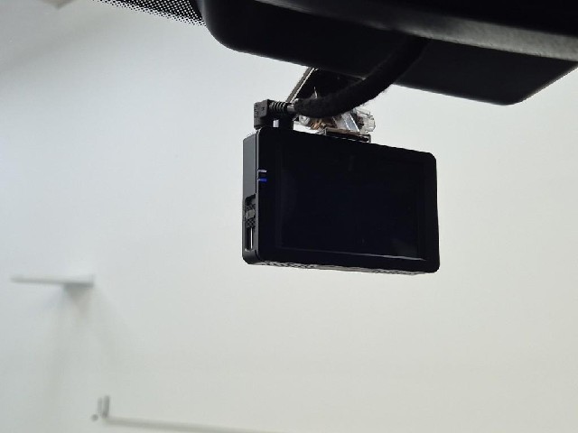 6071502019R17.jpg
