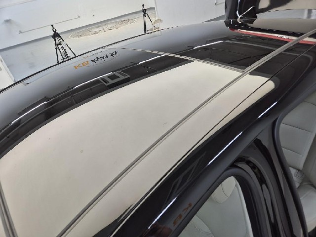 6081000321R13.jpg