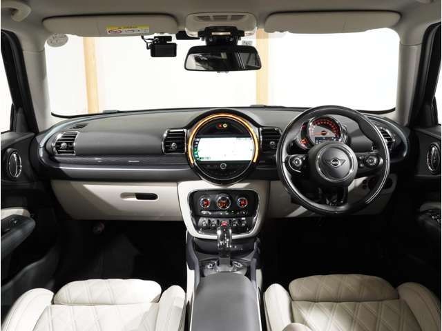 33bc822b54d560cc7700bbbd4e75964a.jpg