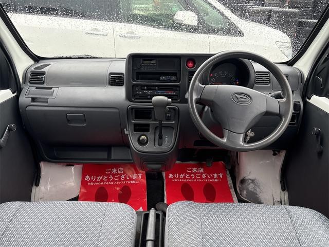 0900605A30261018W01006.jpg