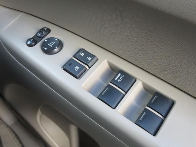 0903901A30260918W00118.jpg