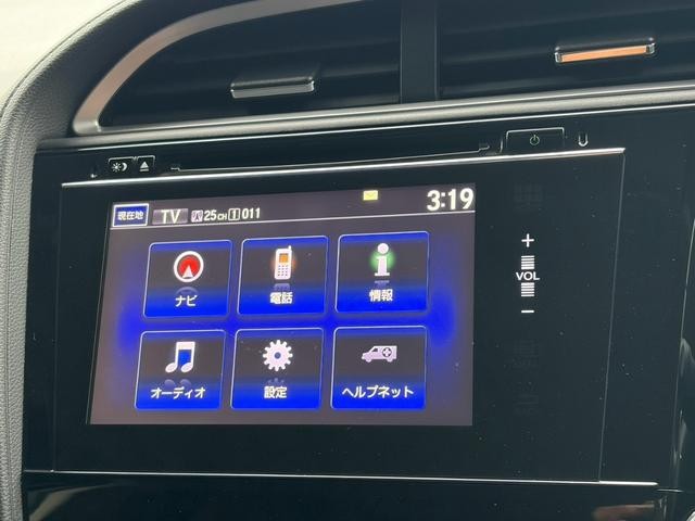 0704240A30260926W00114.jpg