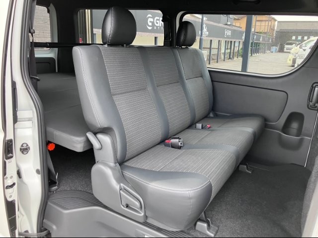 3b900d2aec67ba45cdc19878ee6f731b.jpg