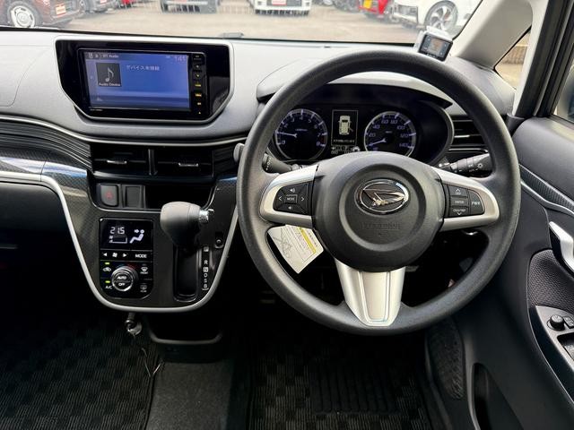 1001933A30260920W00209.jpg