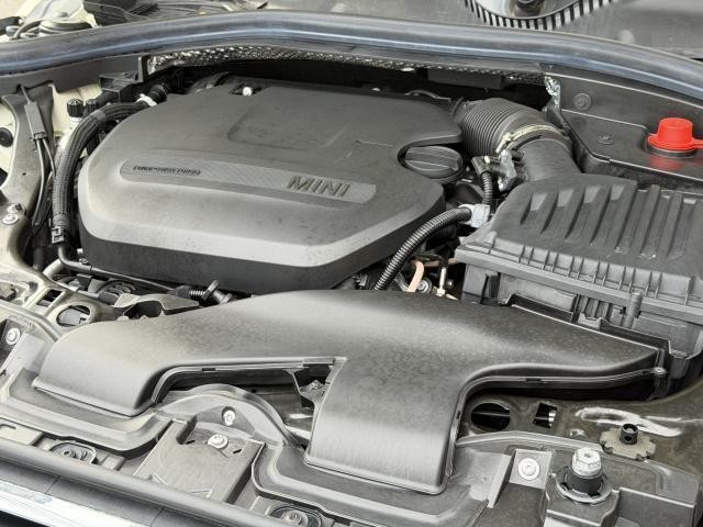 26905407_carP_l_17.jpg