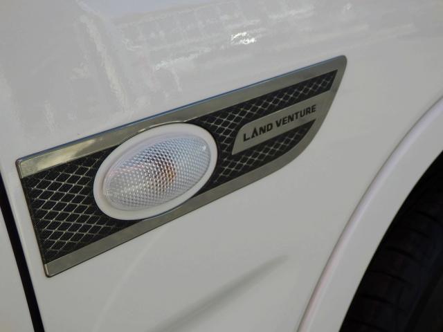 4e917aba6c1f37f2d63e5986726f4887.jpg