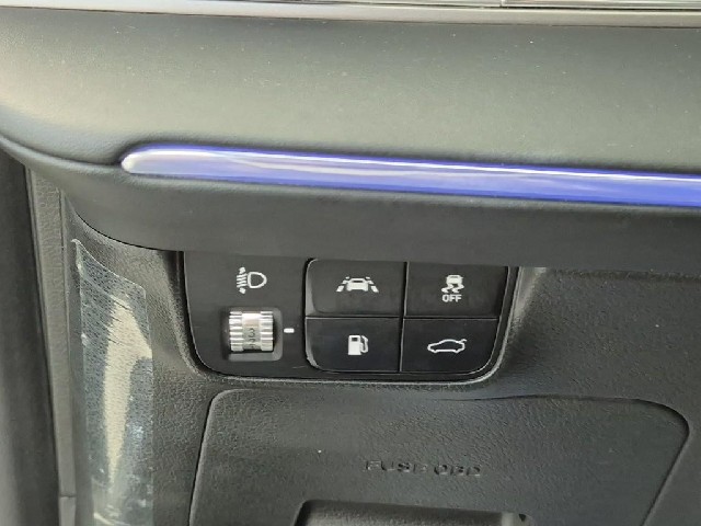 6081000993R17.jpg