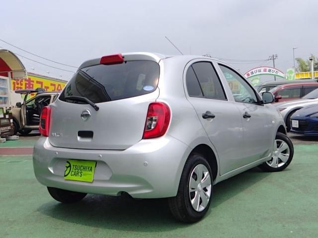 40adecaca3390fa62f8aac7d926dcc9d.jpg