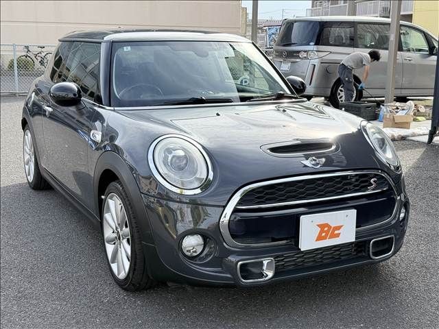 43a05de9079bd60b4068c5d9ff05ce93.jpg