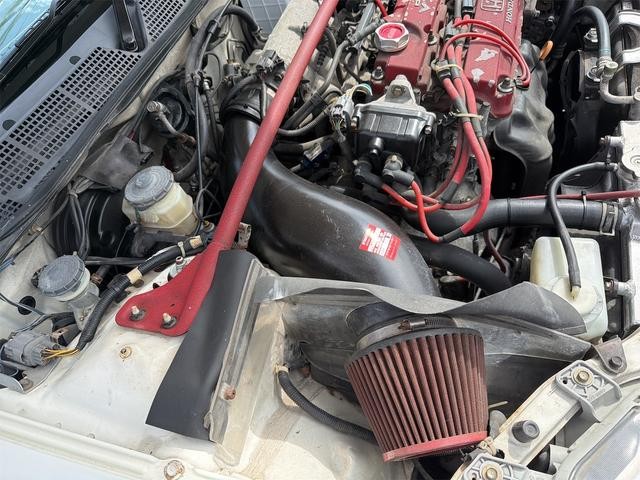0510283A30260902W00110.jpg