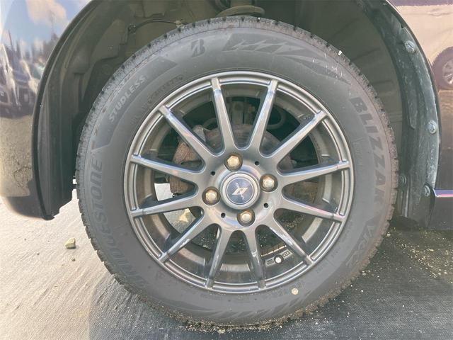 0903295A30251028W00819.jpg
