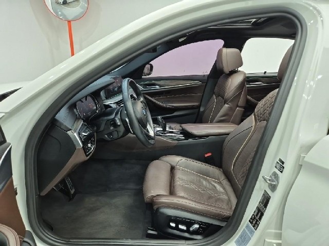 6071001746R11.jpg