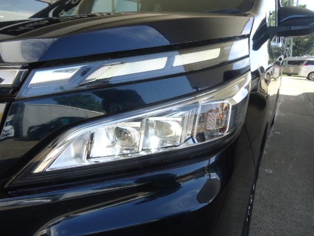 1200297A30260914W00115.jpg