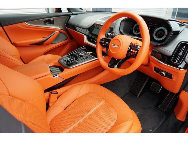 9200454A30260730W00113.jpg