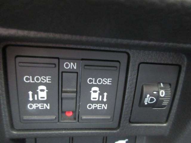 0541410A30260831W00112.jpg