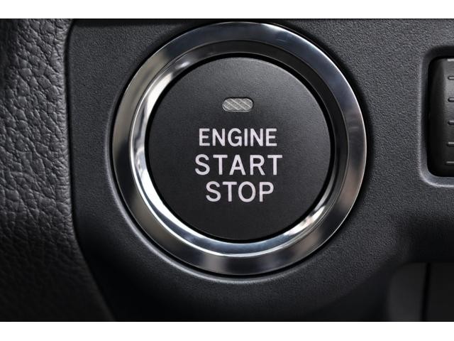 0303505A30260921W00313.jpg