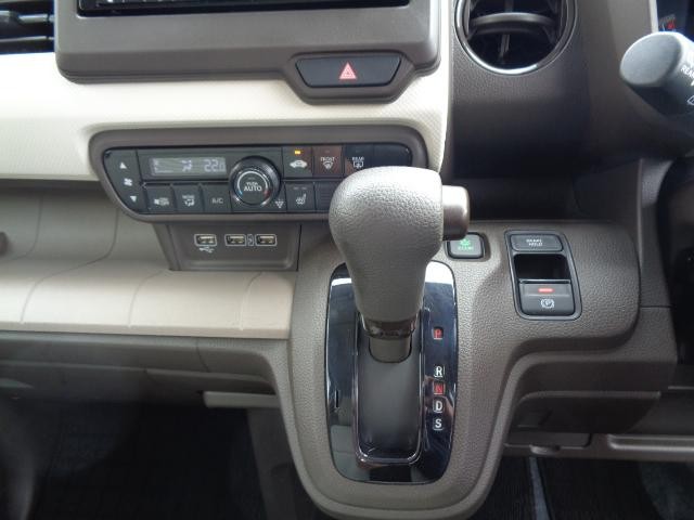 0903753A30260915W00108.jpg