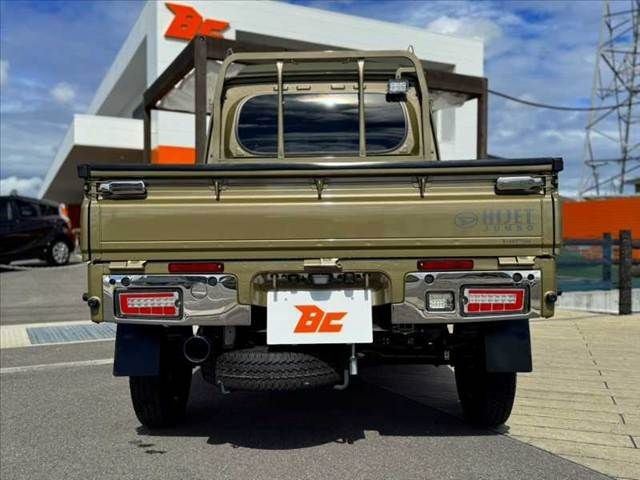 b92ff1cd7eb5a6abeb0db65593d921b8.jpg