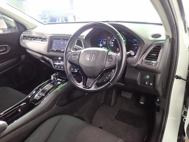 0207791A30261010W00316.jpg
