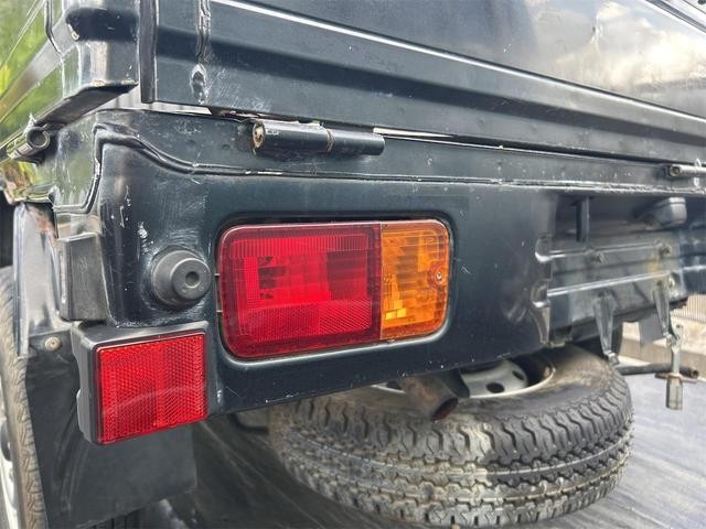 0903295A30260526W00514.jpg