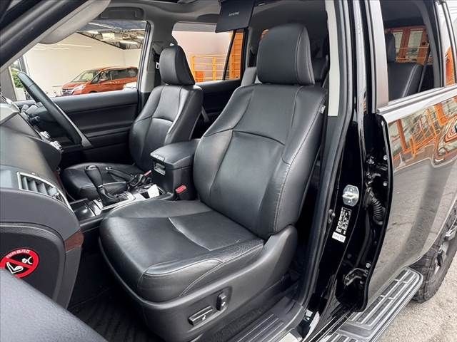 29ec65f1498f3212fca3bf4d2a3e2f12.jpg