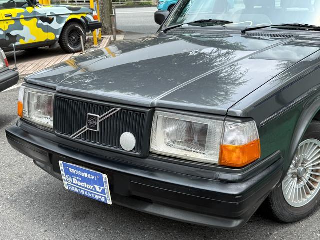 9571870A30260630W00110.jpg