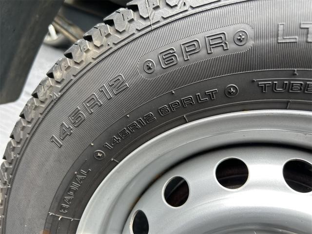 0903295A30260803W00215.jpg