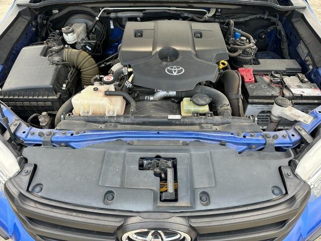9510423A30260801W00110.jpg