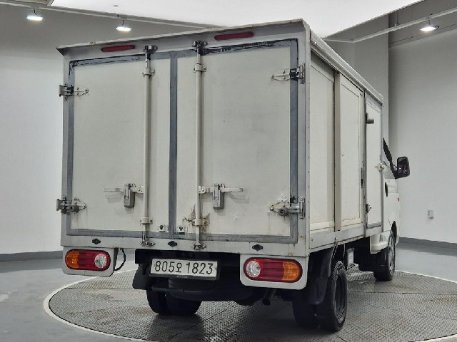 6071001106R3.jpg