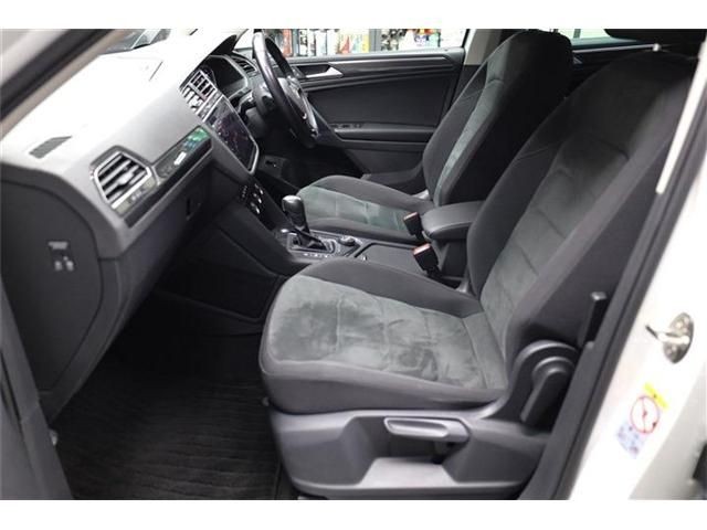 95f1be0aebe9084be504bd8efcb03f1a.jpg