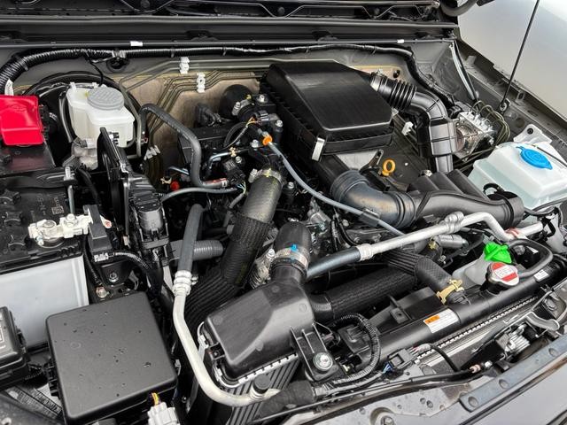 0700746A30250612W00116.jpg