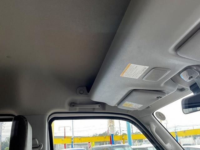 0551627A30260903W00219.jpg