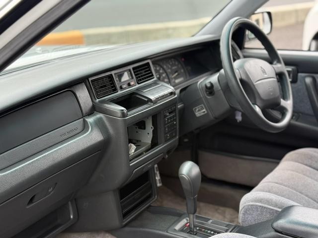 0541619A30260831W00118.jpg