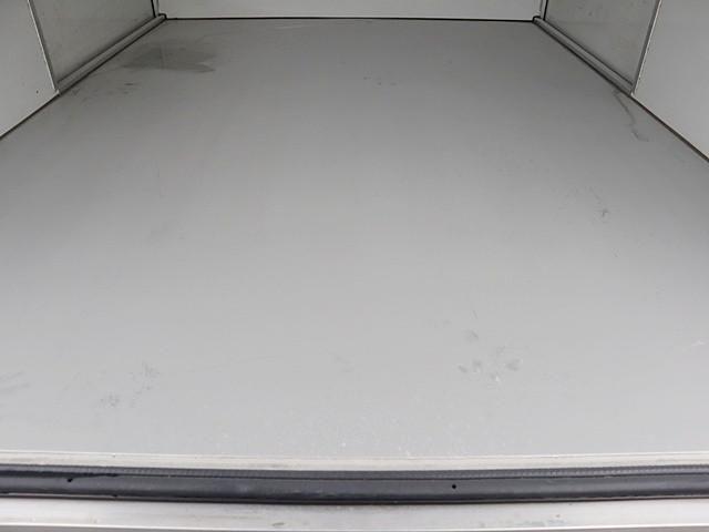 dbf62eb9692a70e4d3f3cf9e957e833e.jpg