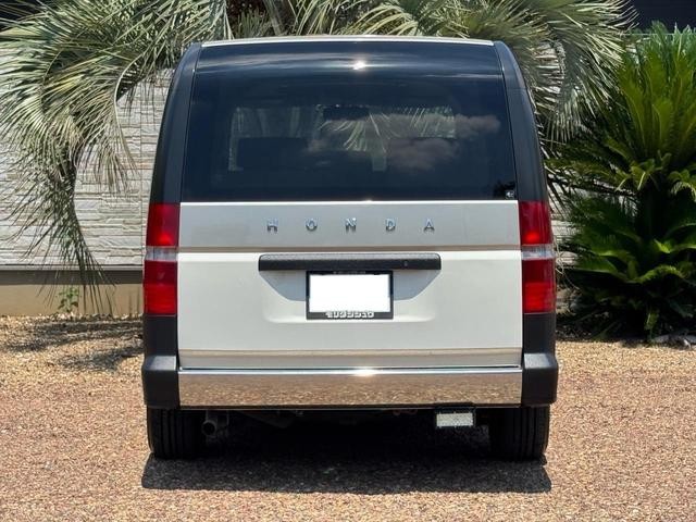 0403699A30260708W00108.jpg