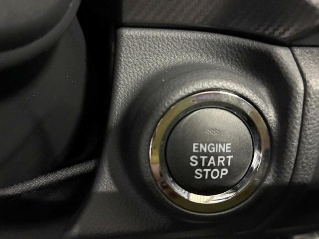 0560069A20260825W00205.jpg