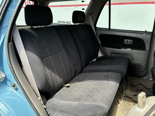 f4927aefe6afed4f40d56179705bcf87.jpg