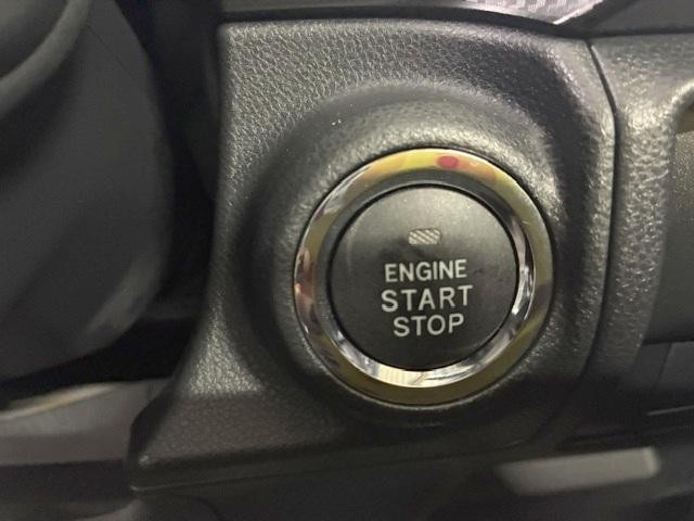 0560069A30260903W00104.jpg