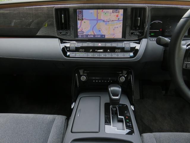 1002650A30260902W00105.jpg