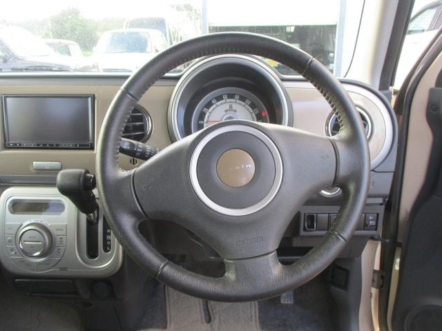 1001463A30260921W00115.jpg