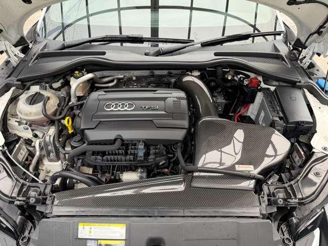 9540088A30260827W00112.jpg